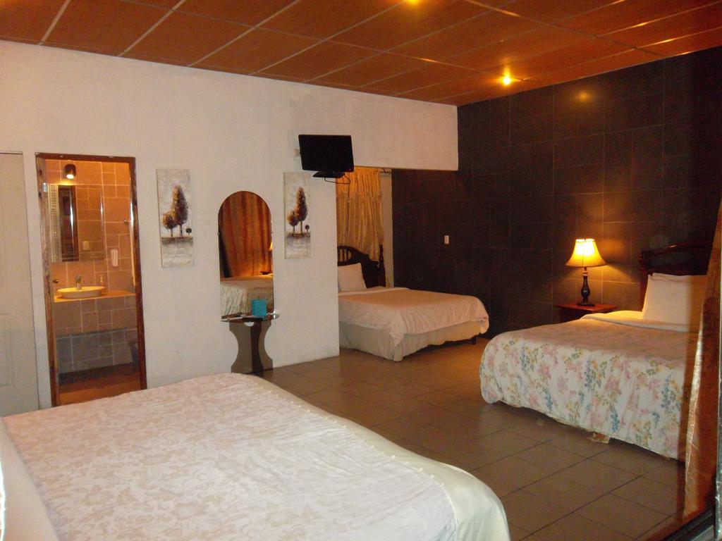 Managua Hills Hotel ภายนอก รูปภาพ