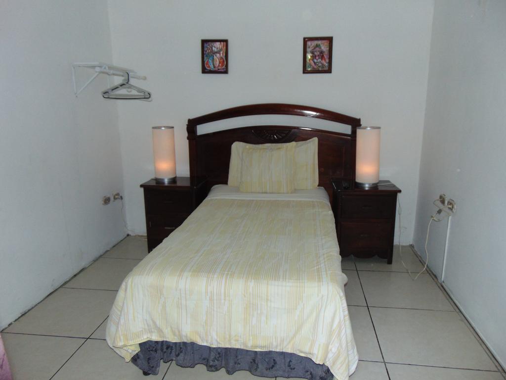 Managua Hills Hotel ภายนอก รูปภาพ