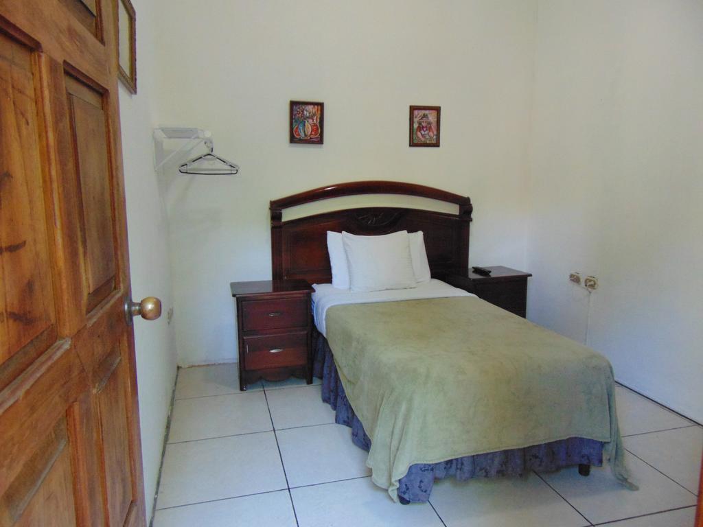 Managua Hills Hotel ภายนอก รูปภาพ