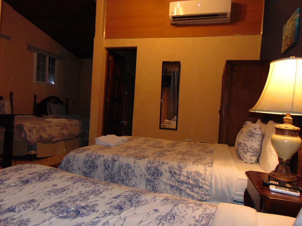 Managua Hills Hotel ภายนอก รูปภาพ